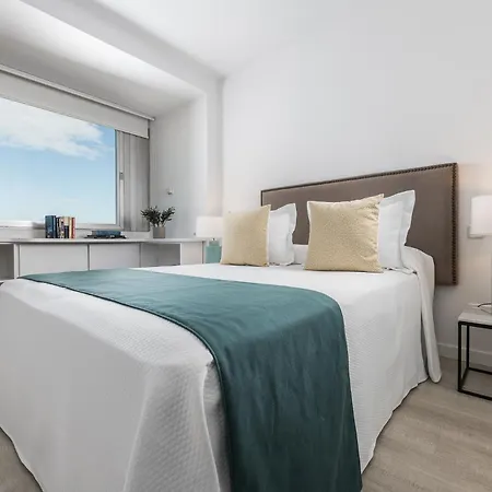 Homeclub Apartment At Plaza Colon Xxiii Madrid Exterior photo