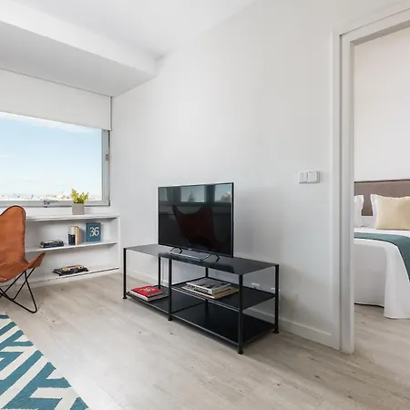 Homeclub Apartment At Plaza Colon Xxiii Madrid Exterior photo