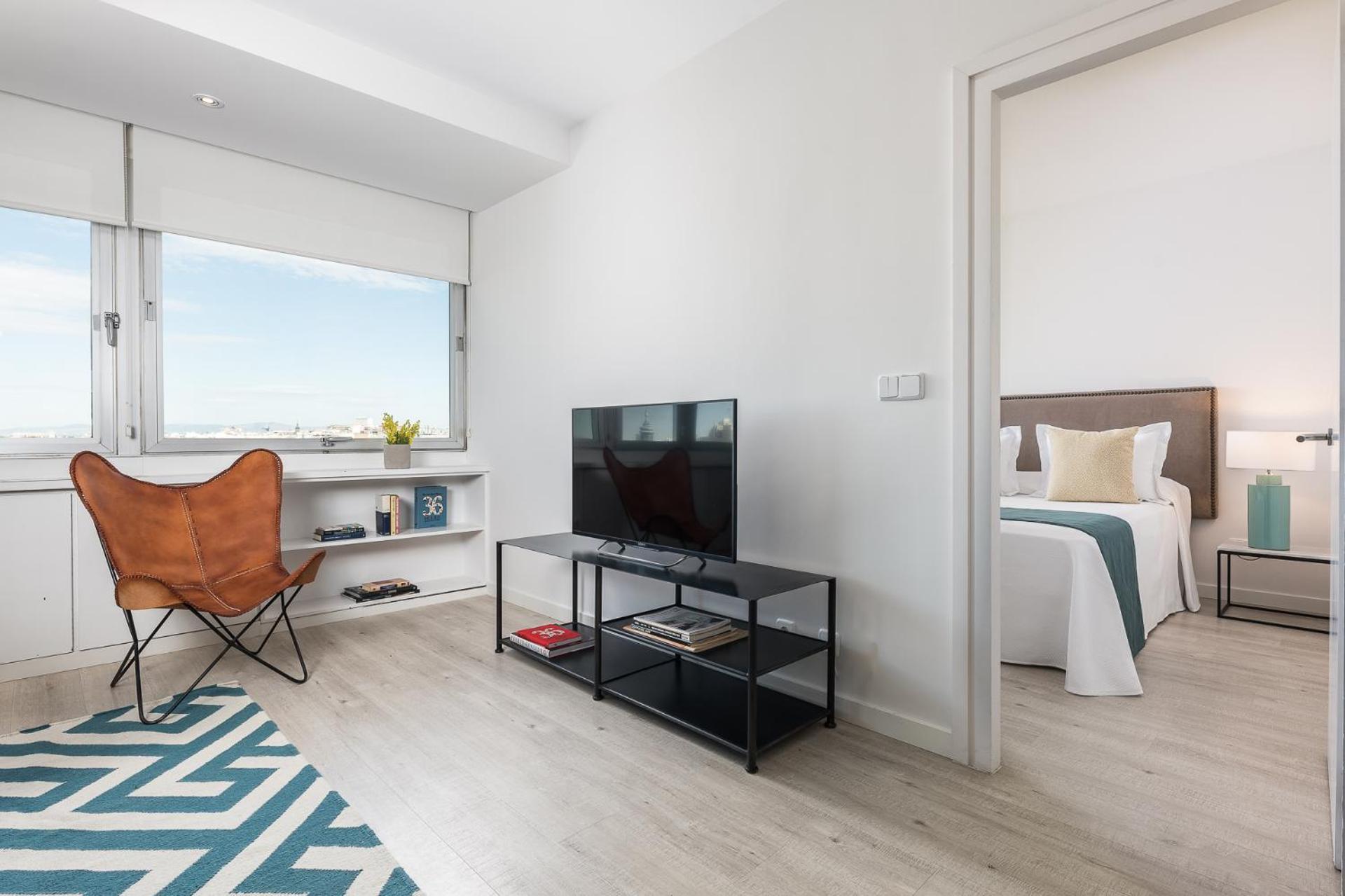 Apartament Homeclub At Plaza Colon Xxiii